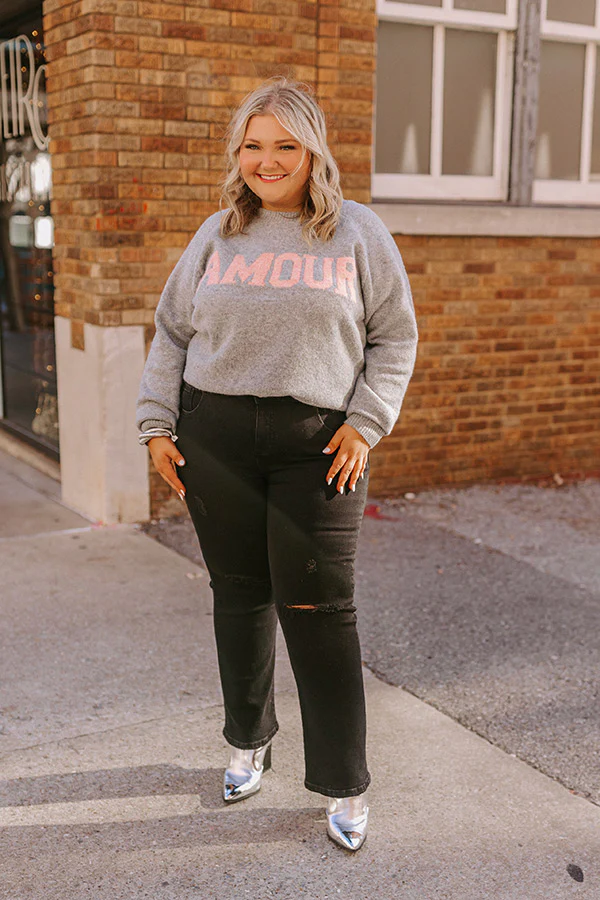 Amour Knit Sweater Curves - Image 8