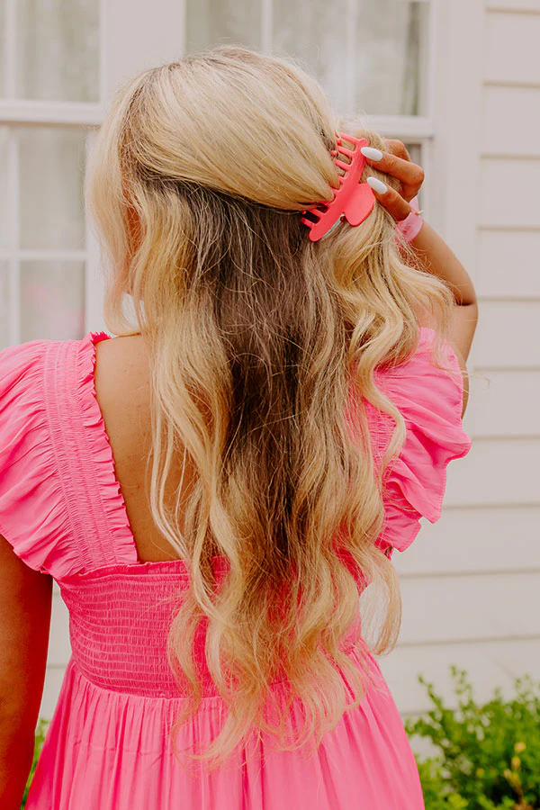 Beach Tripping Hair Claw Clip In Neon Pink - Image 2