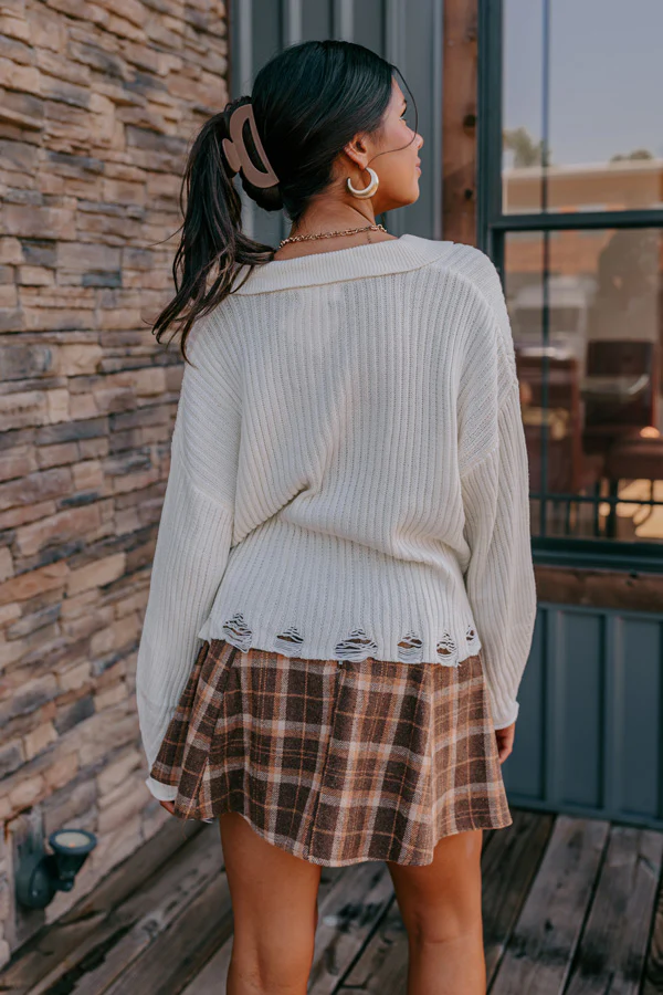 Best Version Distressed Sweater in Ivory - Image 8