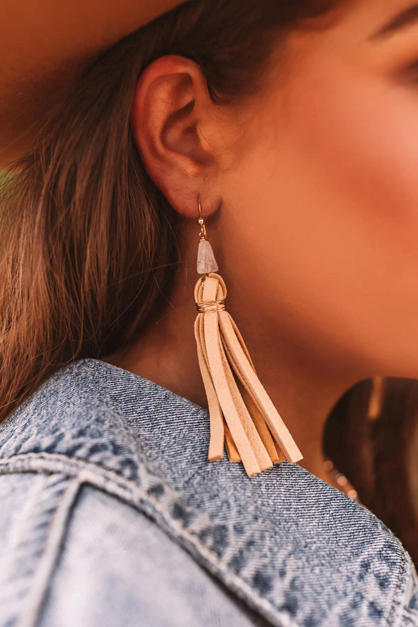 Cabo Quartz Tassel Earrings in Beige - Image 2