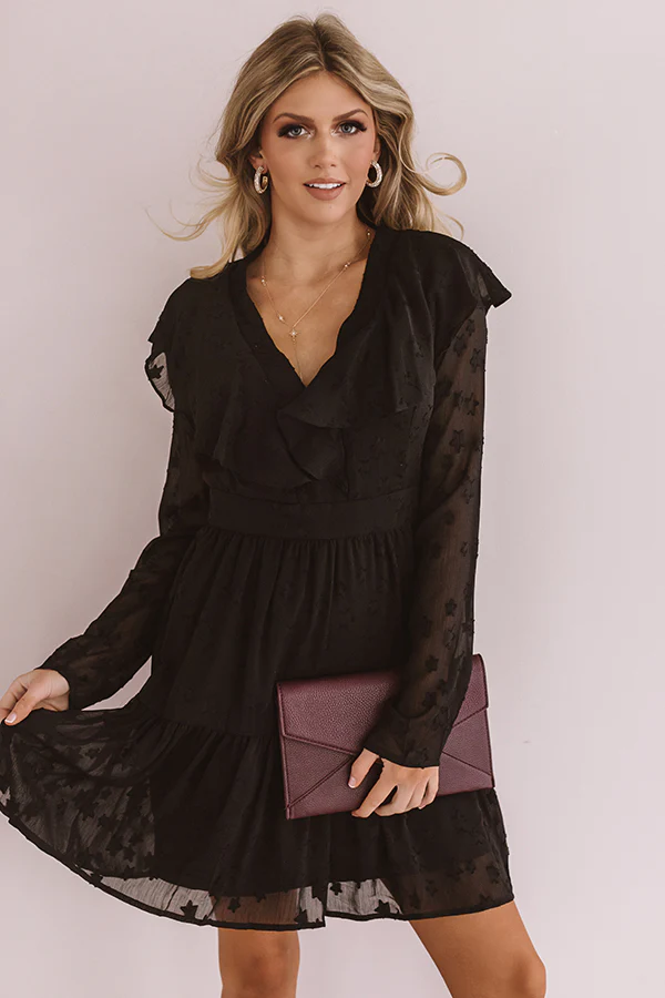Can't Stop The Kisses Shift Dress In Black - Image 6