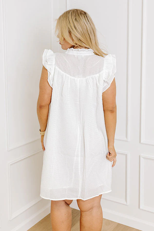 Casually Chic Shift Dress In White Curves - Image 4
