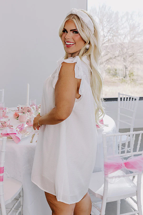 Casually Chic Shift Dress In White Curves - Image 6