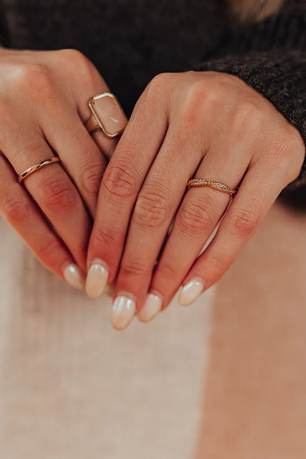 Chasing Love Ring Set In Peach - Image 3