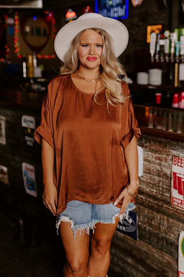 Chic Enterprise Shift Top In Brown Curves - Image 2