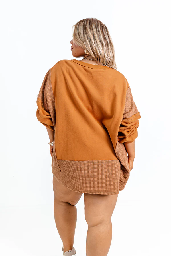Cozy Composition Sweater Curves - Image 4