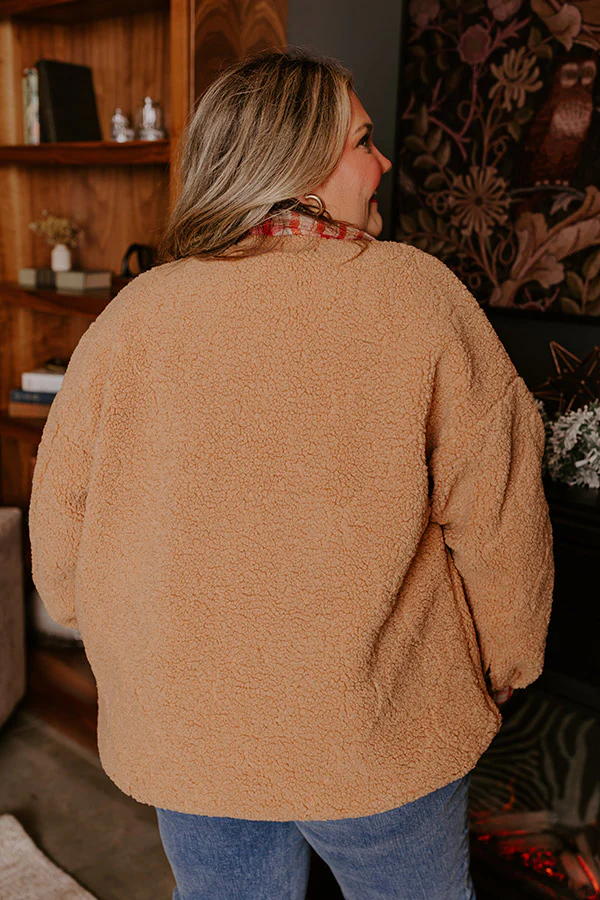 Cozy Darling Sherpa Jacket Curves - Image 3