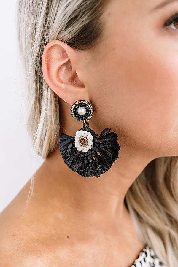 Endless Dreaming Fan Earrings In Black - Image 2