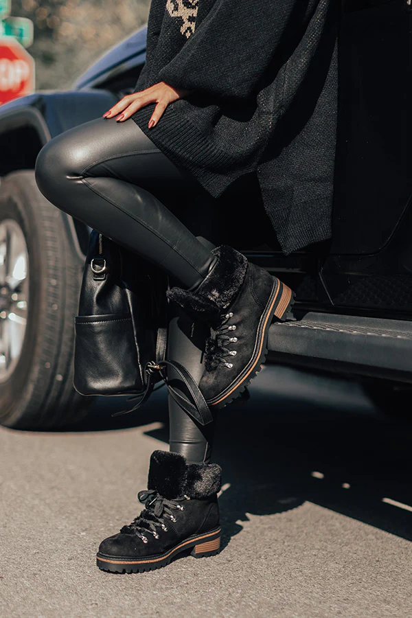Favor The Cold Fur Lined Boot In Black - Image 2