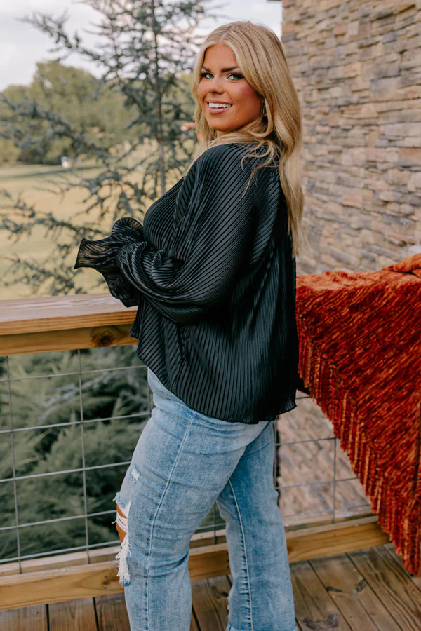 Found Your Love Pleated Top In Black Curves - Image 4