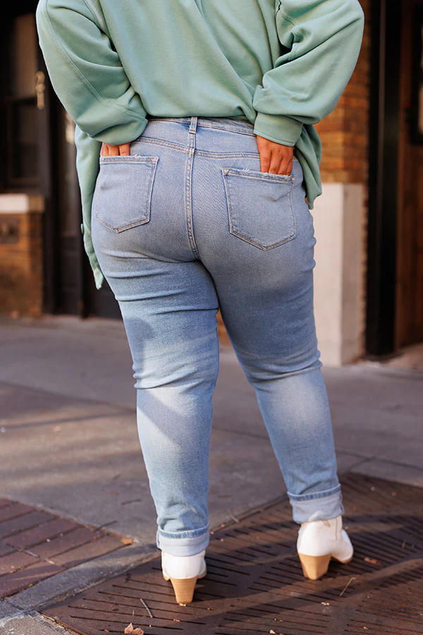 KanCan The Zimmerman High Waist Relaxed Skinny Curves - Image 4