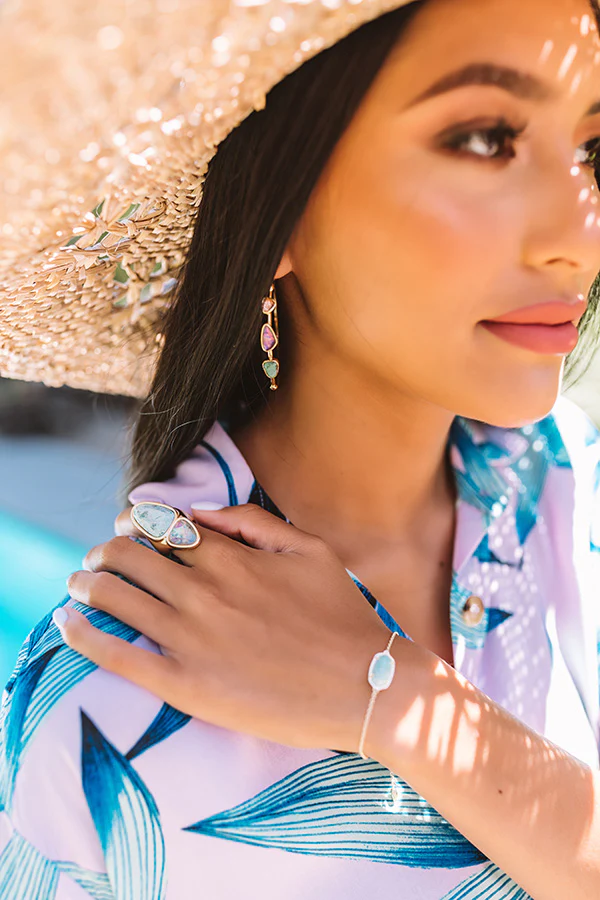Kendra Scott Margot Gold Cocktail Ring in Sea Green Mix - Image 2