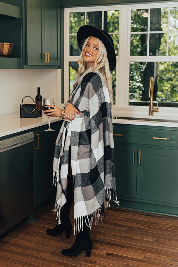 Midwest Dreaming Buffalo Check Poncho In Black - Image 6
