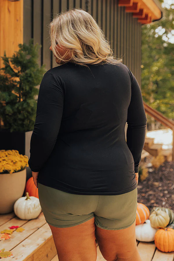 Modern Days Butter Soft Top in Black Curves - Image 4