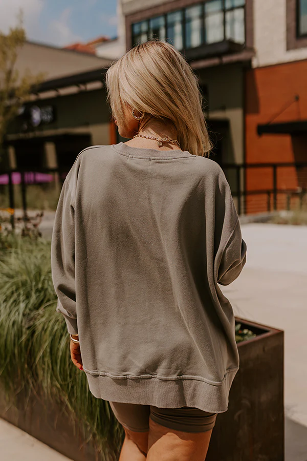 New York Graphic Sweatshirt Curves - Image 7