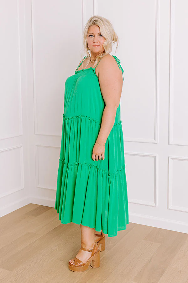 Poolside Dip Midi In Kelly Green Curves - Image 2