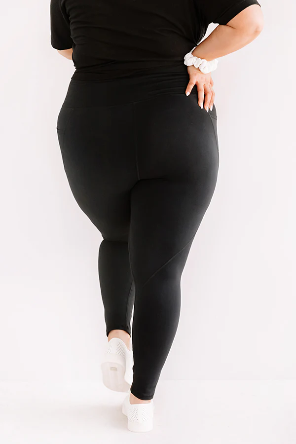 Power Hour High Waist Active Leggings in Black Curves - Image 7