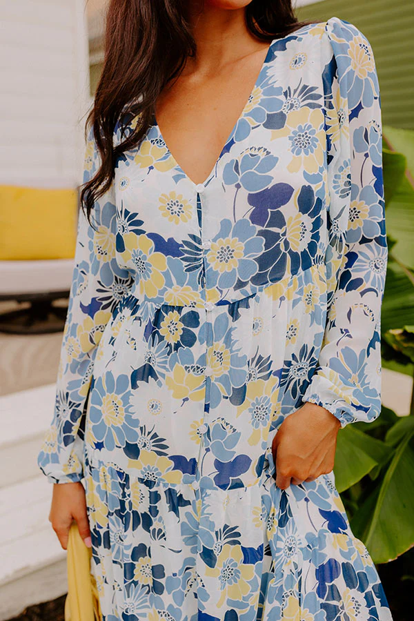 20-38 Seas The Moment Floral Maxi in Sky Blue - Image 5