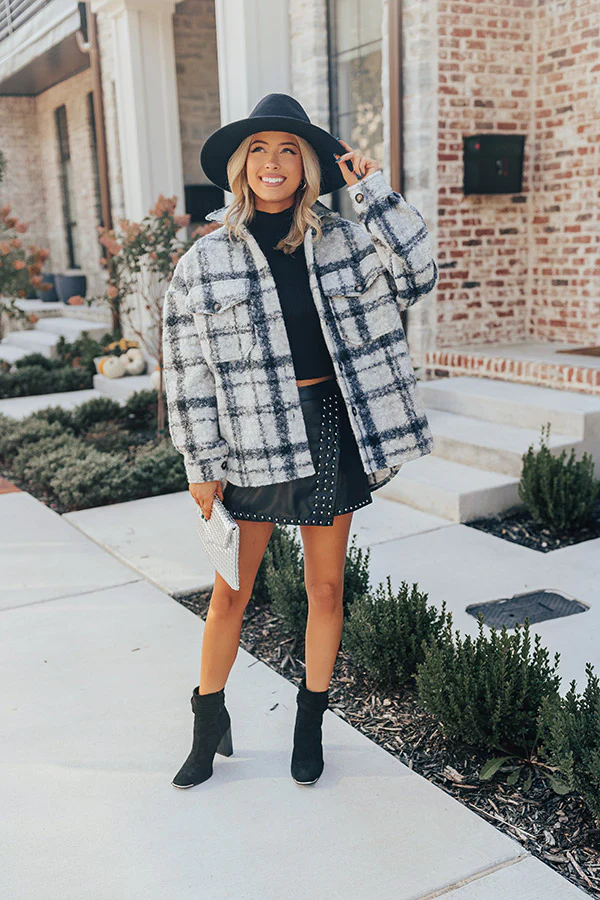 Seasonal Snuggles Plaid Sherpa Jacket in Grey - Image 6