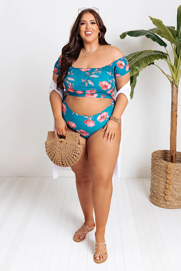 Secret Beach Floral Bikini Top in Ocean Blue Curves - Image 2