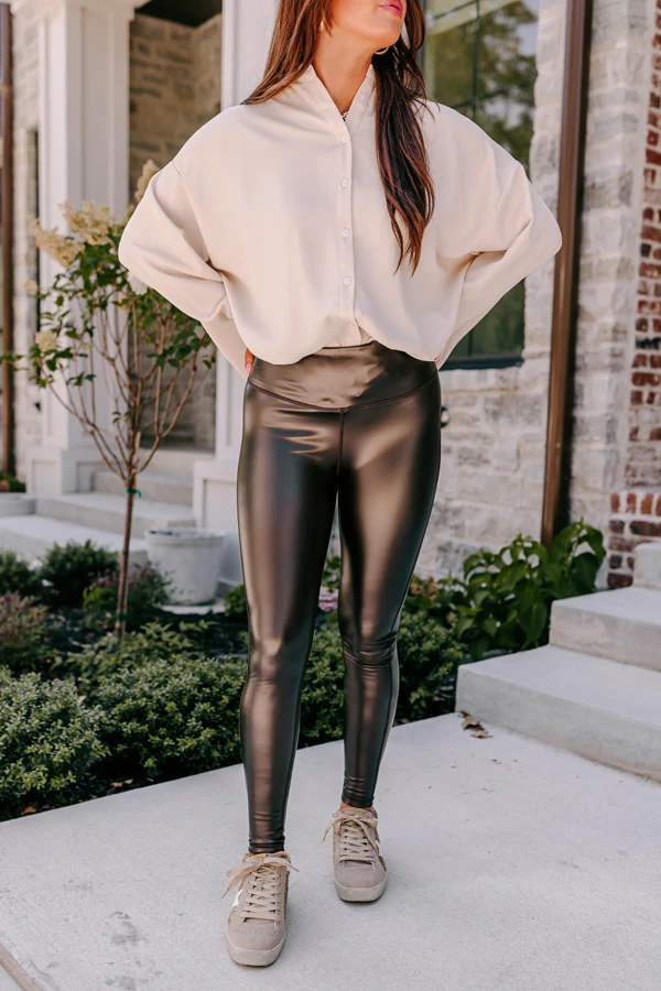 Sleek And Chic High Waist Faux Leather Legging in Chestnut - Image 3
