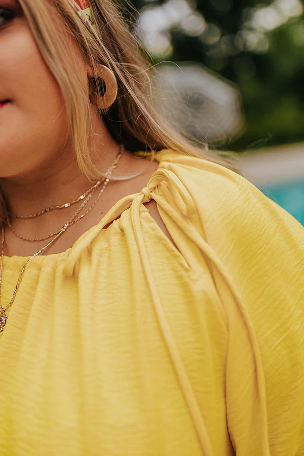 20-43 Splash Of Champagne Shift Top In Yellow Curves - Image 2