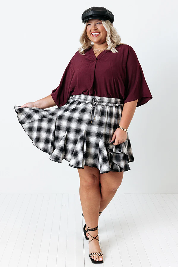 Stay And Chat Shift Top in Maroon Curves - Image 7