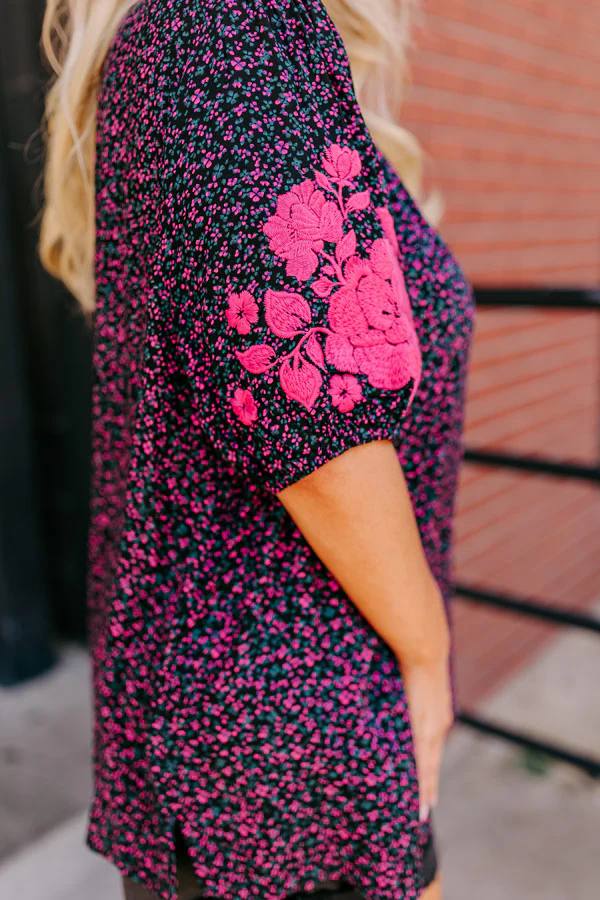 Stay Near Embroidered Shift Top Curves - Image 7