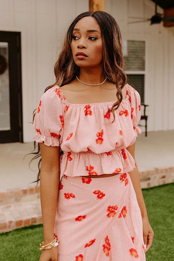 Stealing Hearts Floral Crop Top - Image 3