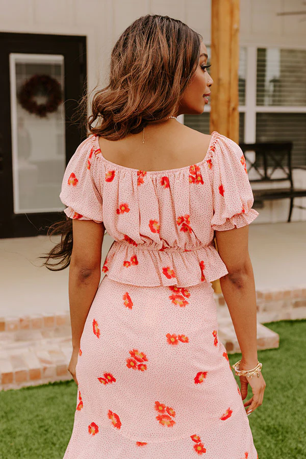Stealing Hearts Floral Crop Top - Image 5