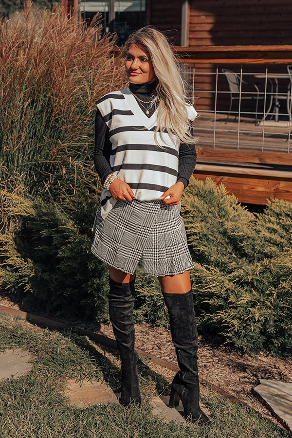 Stripe Along Tunic Sweater Vest - Image 2