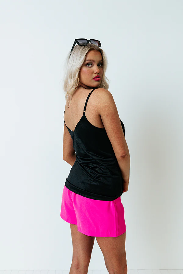 Stylish Vibes Shift Tank in Black - Image 4