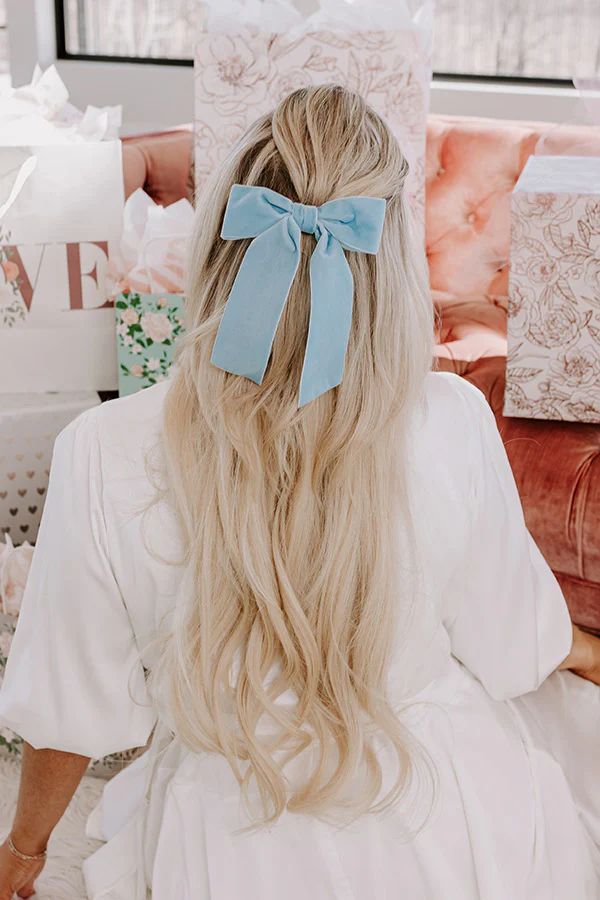 The Bailee Velvet Bow Hair Clip - Image 2