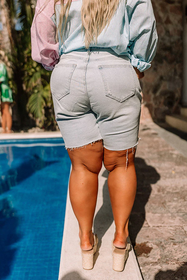 The Caspian Midrise Distressed Shorts Curves - Image 5