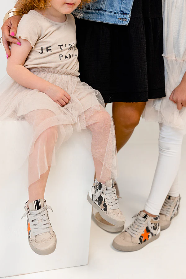 The Evelyn Toddler's Vintage Sneaker in Leopard - Image 5