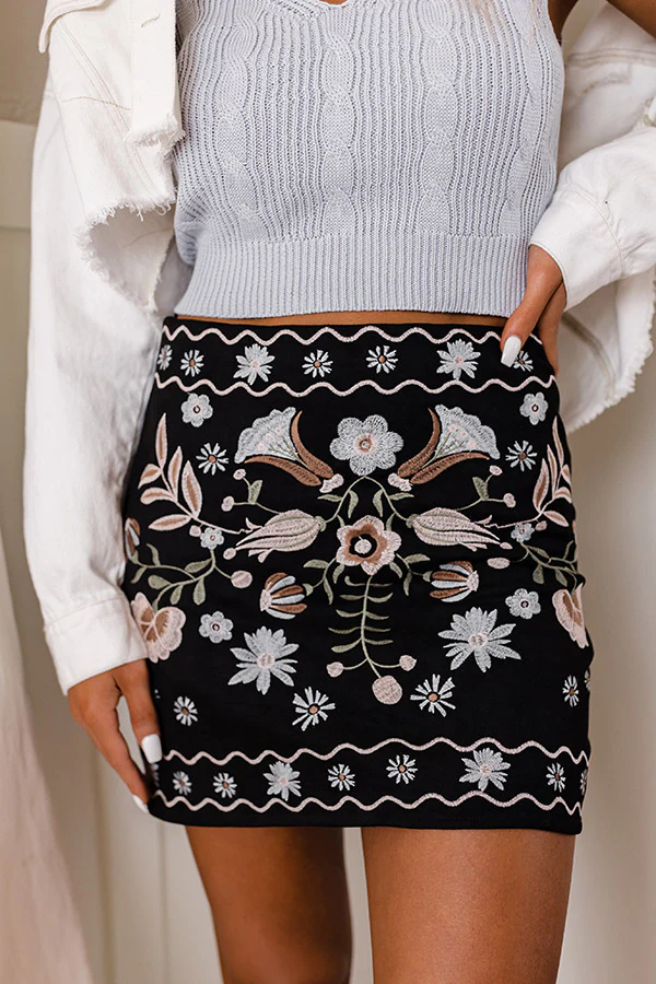 The Giada Embroidered Skirt - Image 2