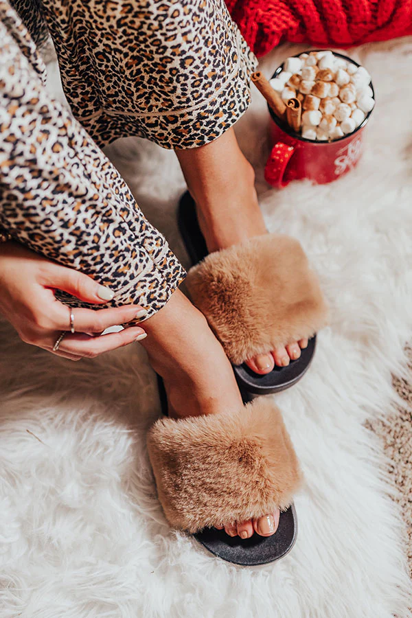 The Lila Plush Slipper In Iced Latte - Image 2