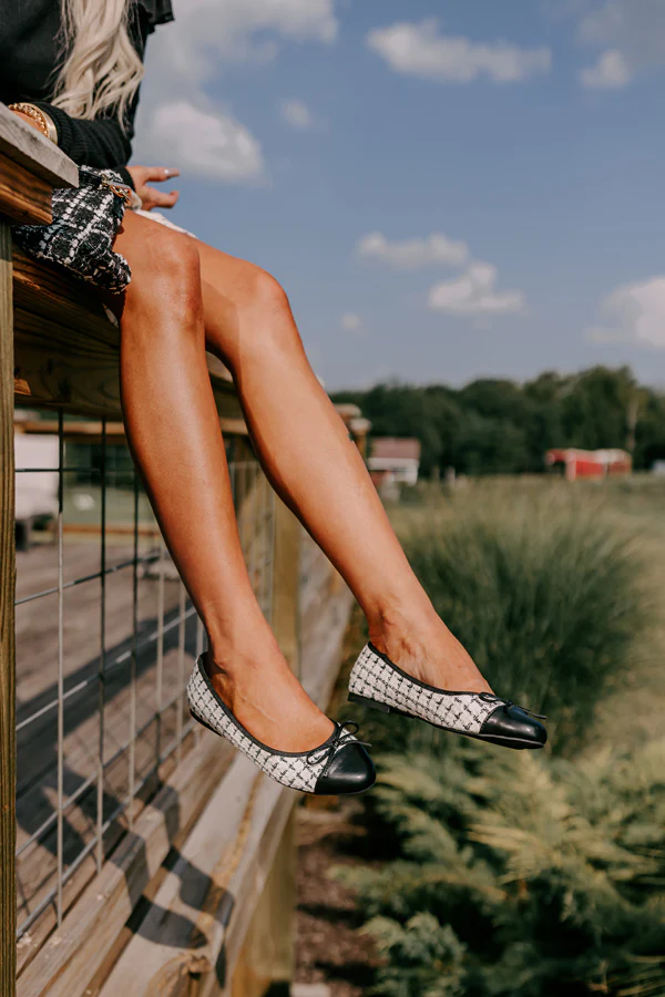 The Olivia Tweed Flat In Ivory - Image 2