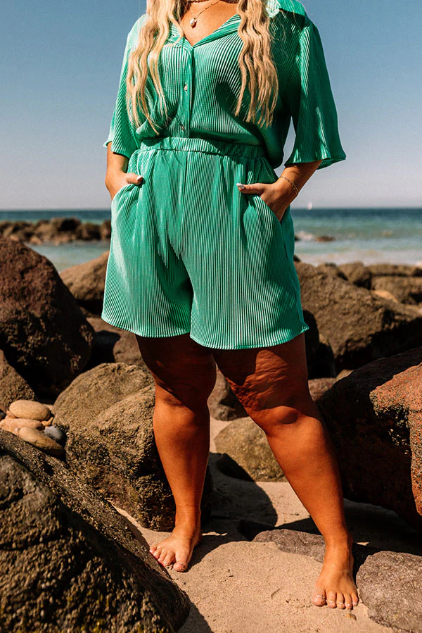 Tour The Town Pleated Shorts In Turquoise Curves - Image 7