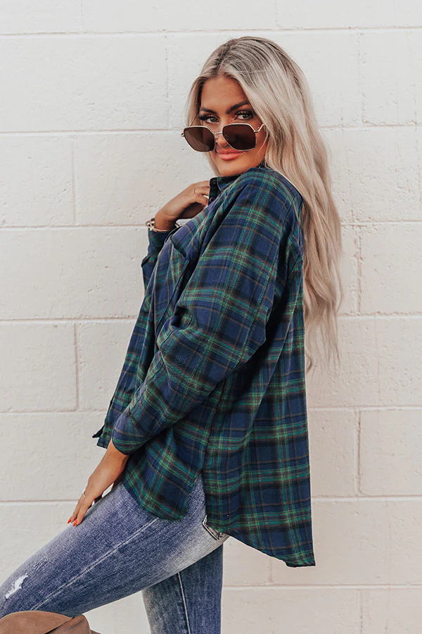 Wait List Plaid Top In Green - Image 9