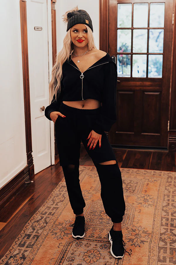 Wild About The Weekend Crop Hoodie In Black - Image 5
